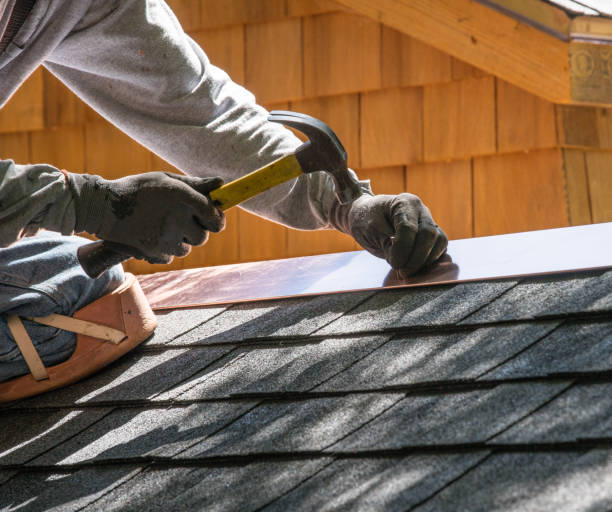 Best Affordable Roofing Company  in Muscatine, IA